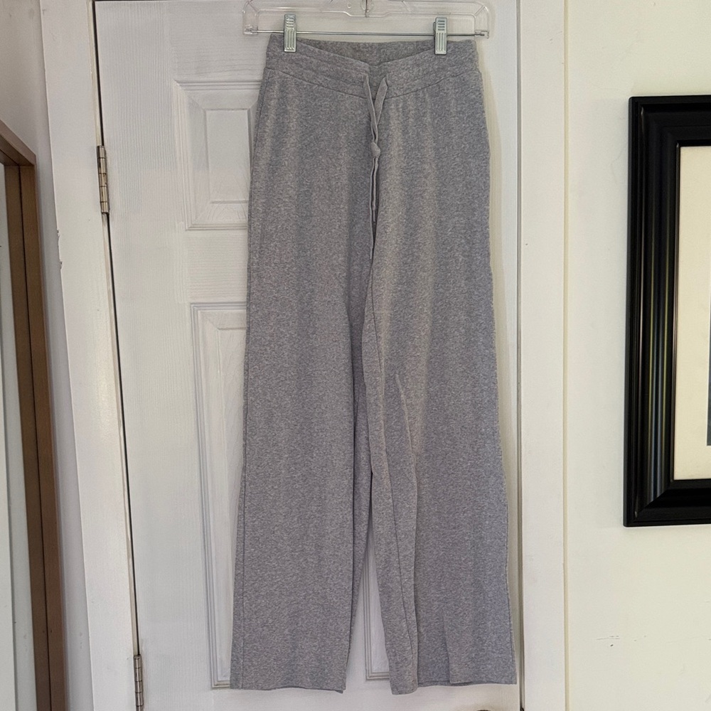 Aritzia Heather Gray Homestretch Ribbed Pants
